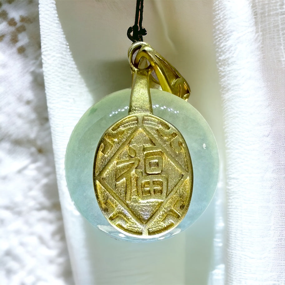 clear ice safety buckle pendant · Natural Burmese jade | M01403