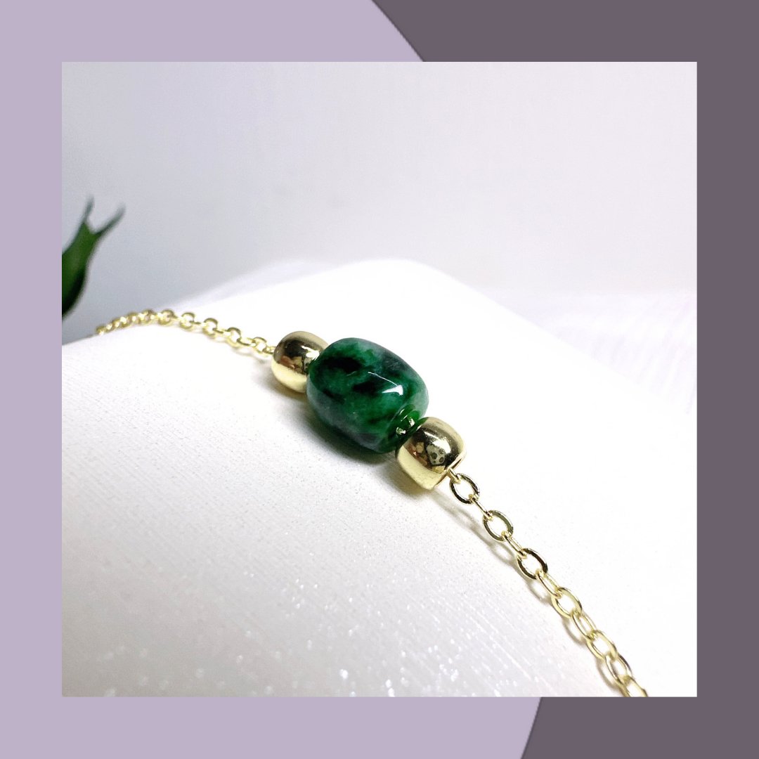 辣綠翡翠手鏈 · 天然翡翠A貨 | M03409