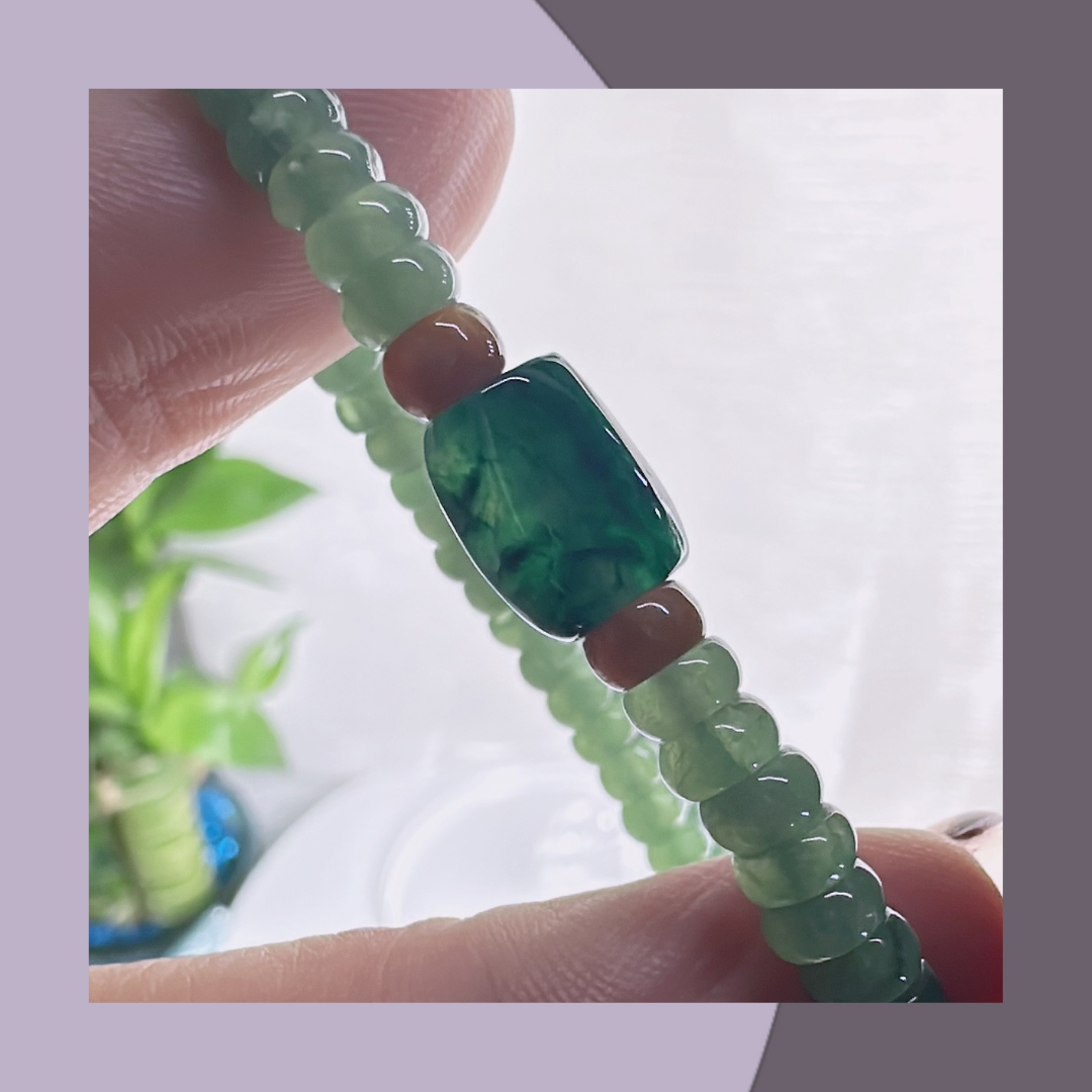 冰辣綠隨形+冰綠算盤珠翡翠手串