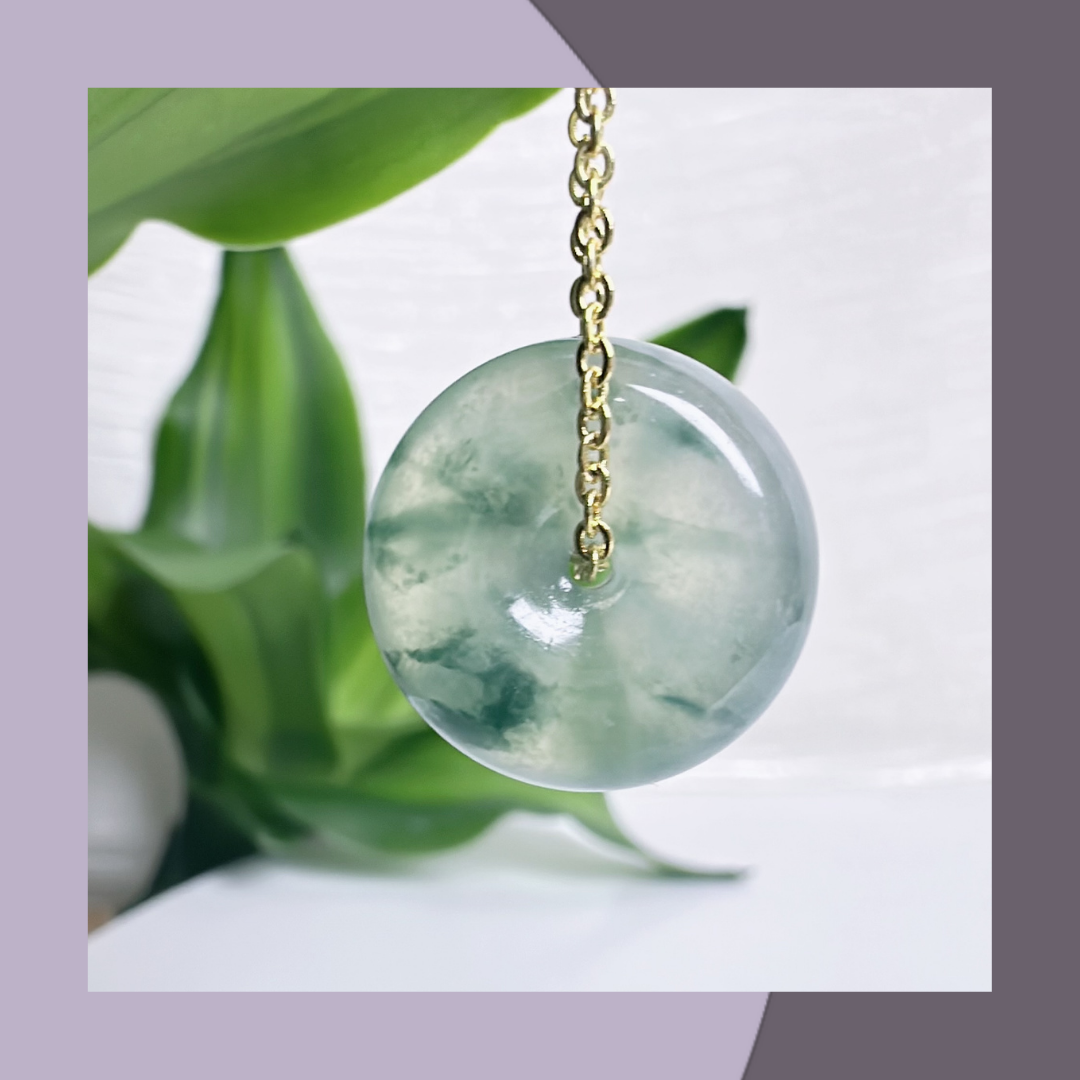 飄花高冰種翡翠平安扣 · 天然緬甸翡翠｜ M014148