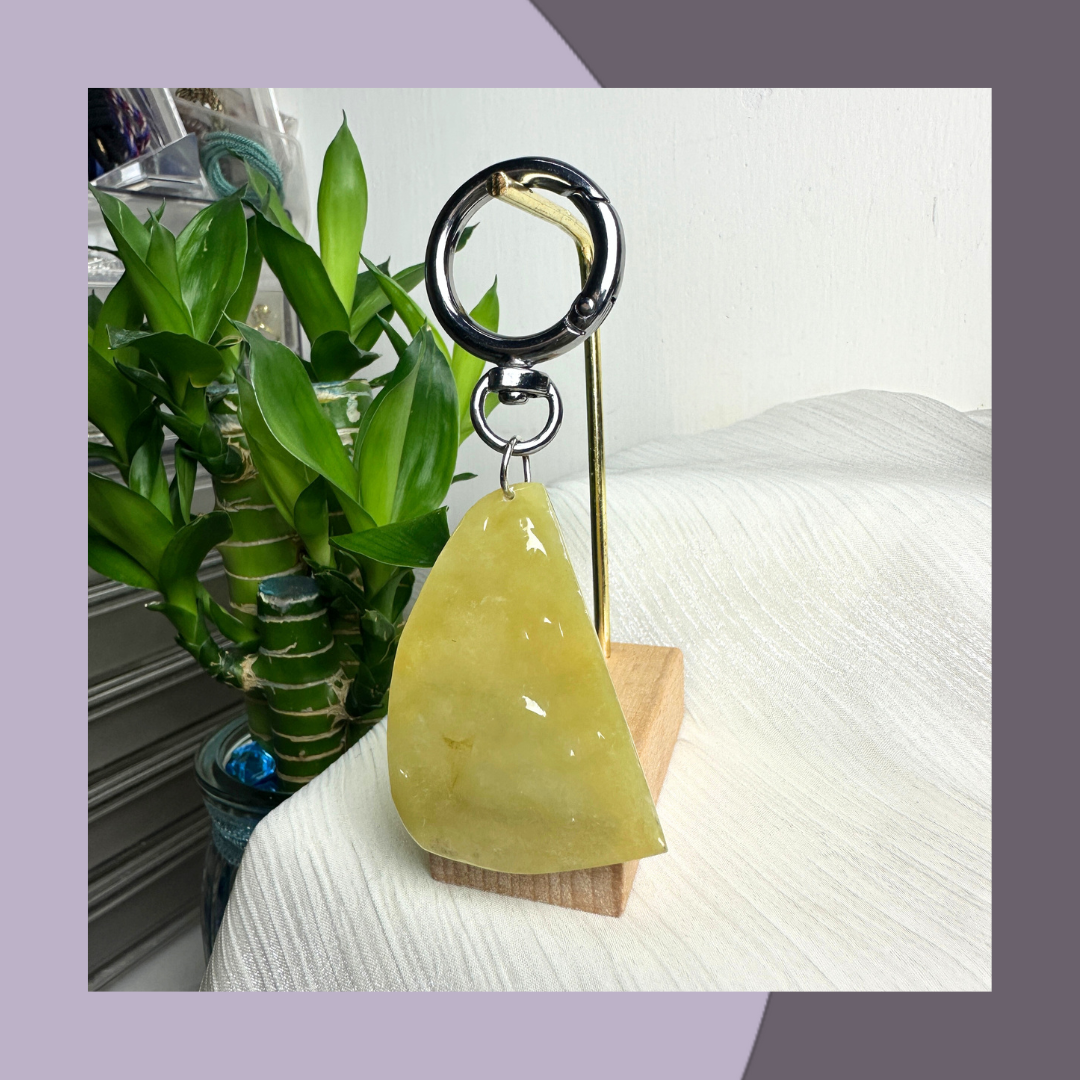 原石翡翠鎖匙扣 · 天然緬甸翡翠 ｜ M08010