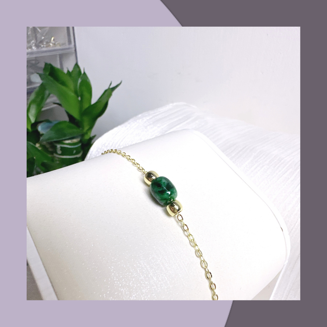 辣綠翡翠手鏈 · 天然翡翠A貨 | M03409