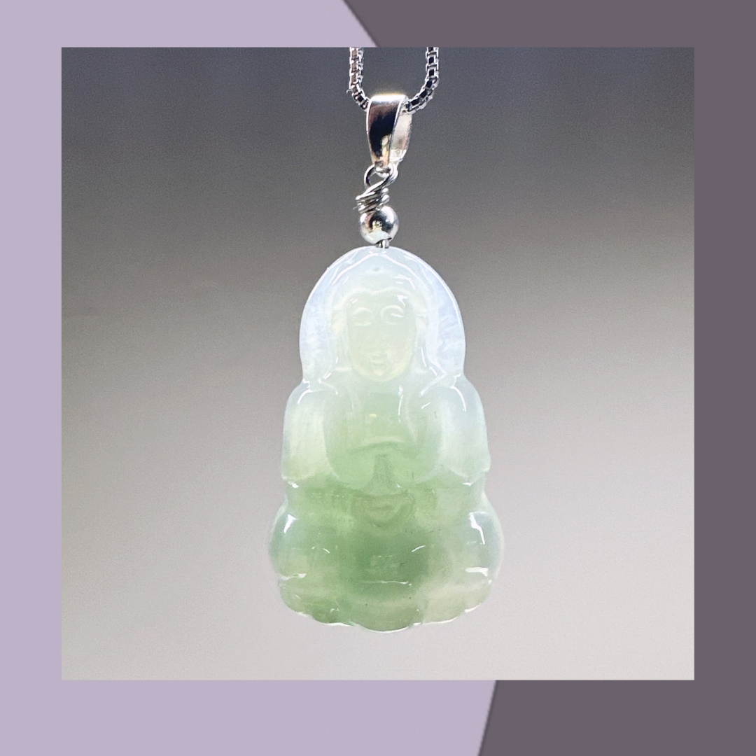 綠飄花翡翠觀音 · 天然緬甸翡翠｜ M014146