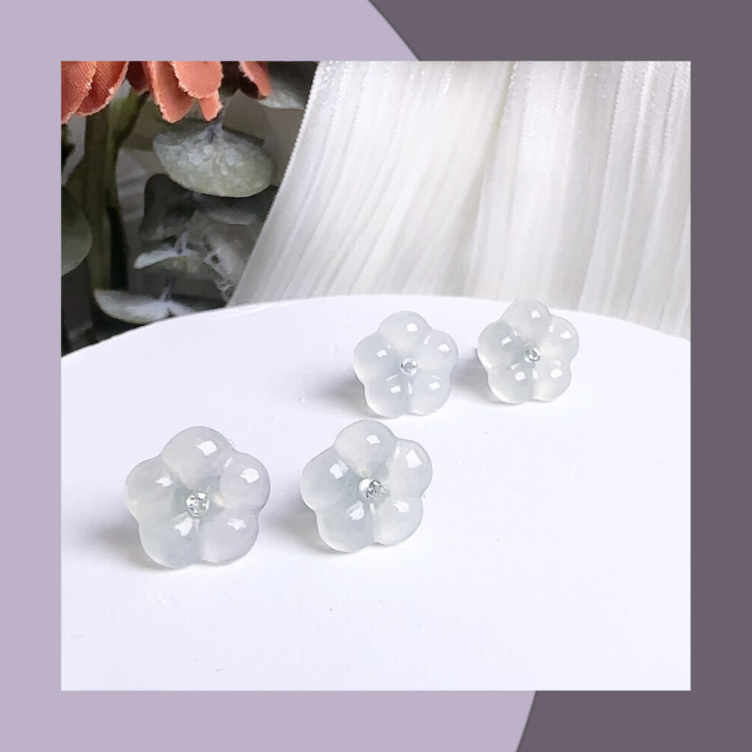 白冰翡翠花耳環 · 天然緬甸翡翠 ｜ M05905