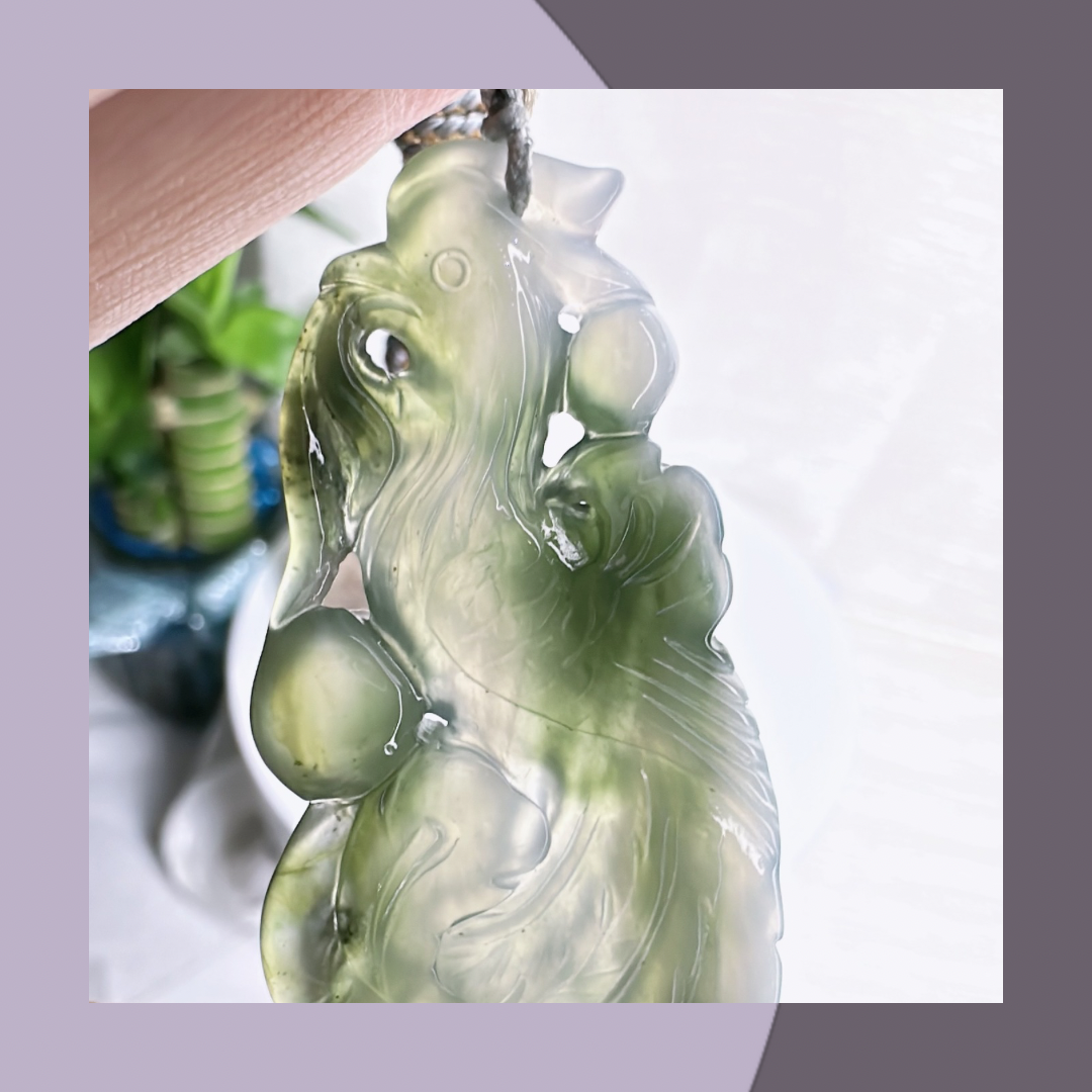 冰綠翡翠鳳牌頸繩 · 天然緬甸翡翠 ｜ M014133