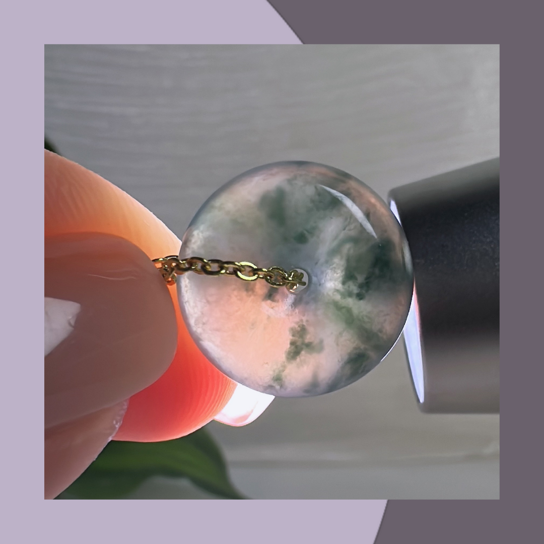 飄花高冰種翡翠平安扣 · 天然緬甸翡翠｜ M014148