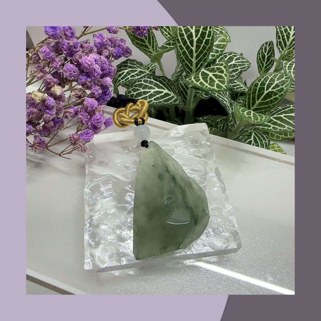 Ice green floating rough stone 🪨 pendant neck cord·Natural Burmese jade｜M01494