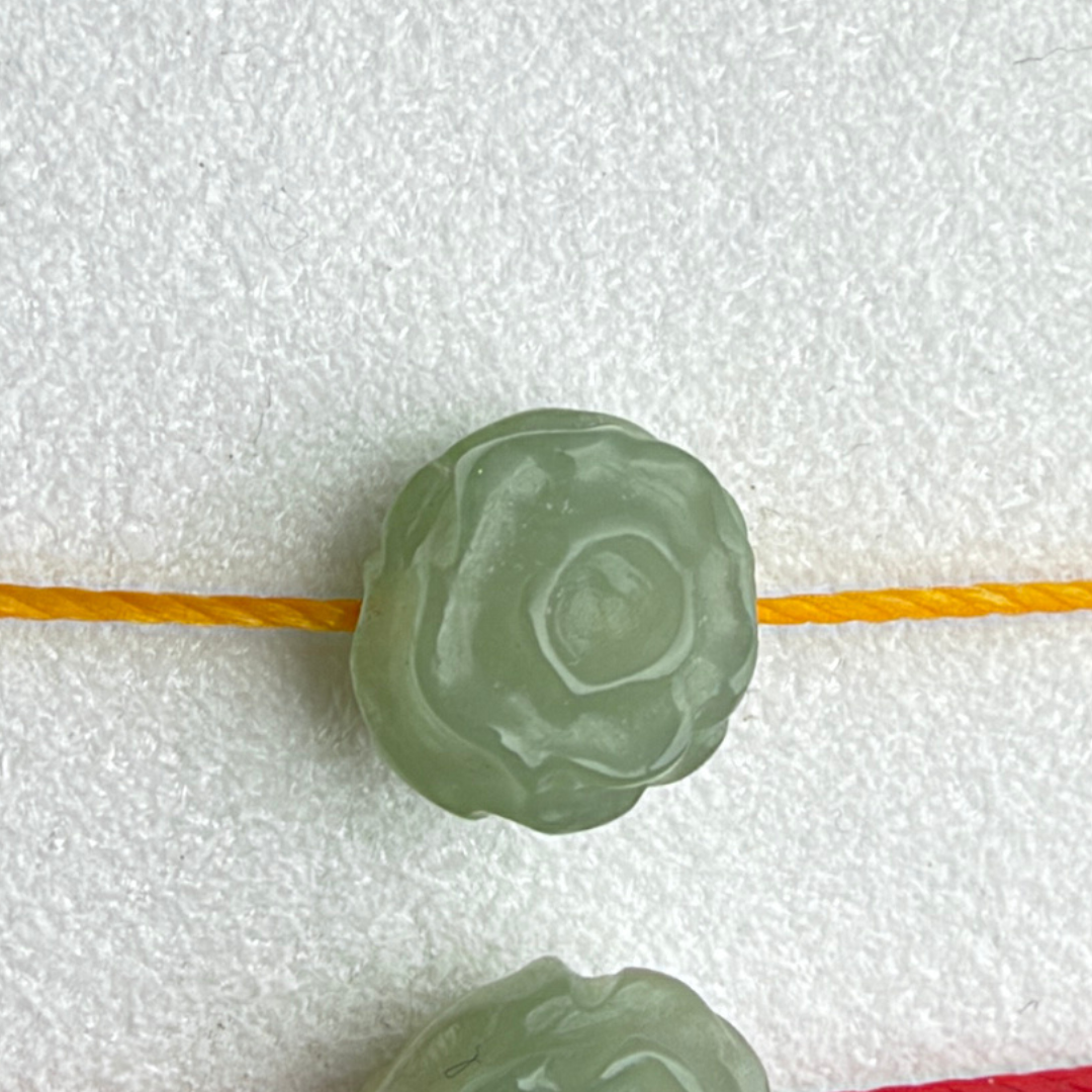 《Moloco Jade • Minimal》
極簡系列翡翠玫瑰手繩 · 天然緬甸翡翠| M04008