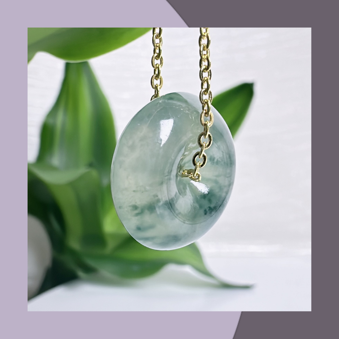 飄花高冰種翡翠平安扣 · 天然緬甸翡翠｜ M014148