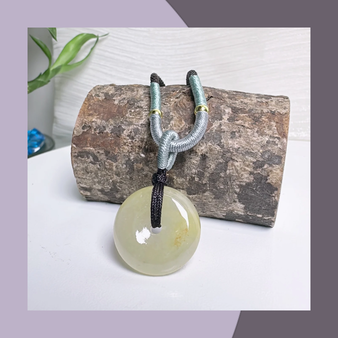 冰糖雪梨黃翡翠平安扣 · 天然緬甸翡翠｜ M01338