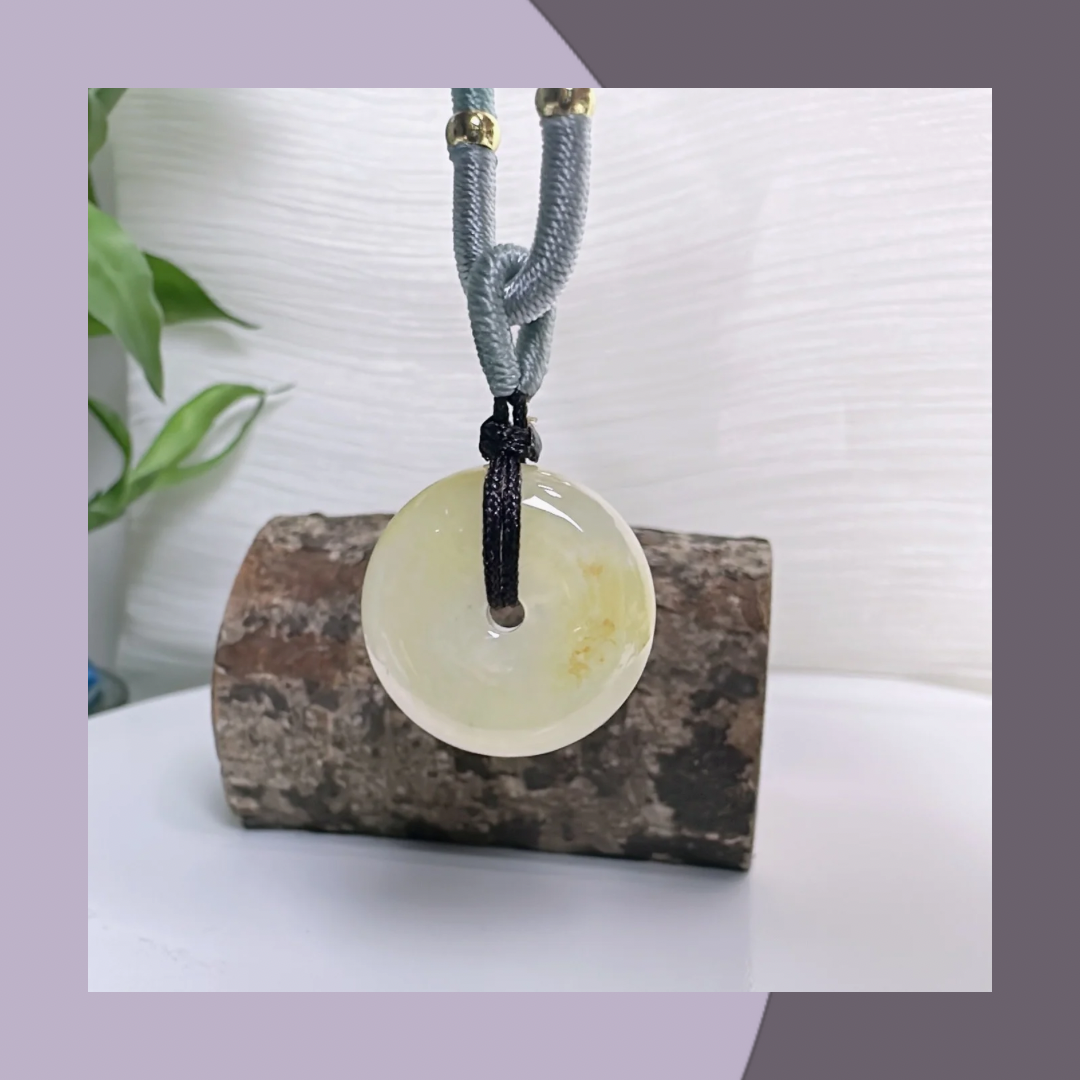 冰糖雪梨黃翡翠平安扣 · 天然緬甸翡翠｜ M01338